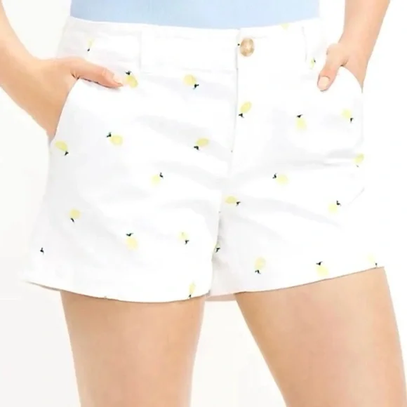 LOFT The Washed Twill Shorts in White Pineapple Print size 2 - Picture 1 of 12
